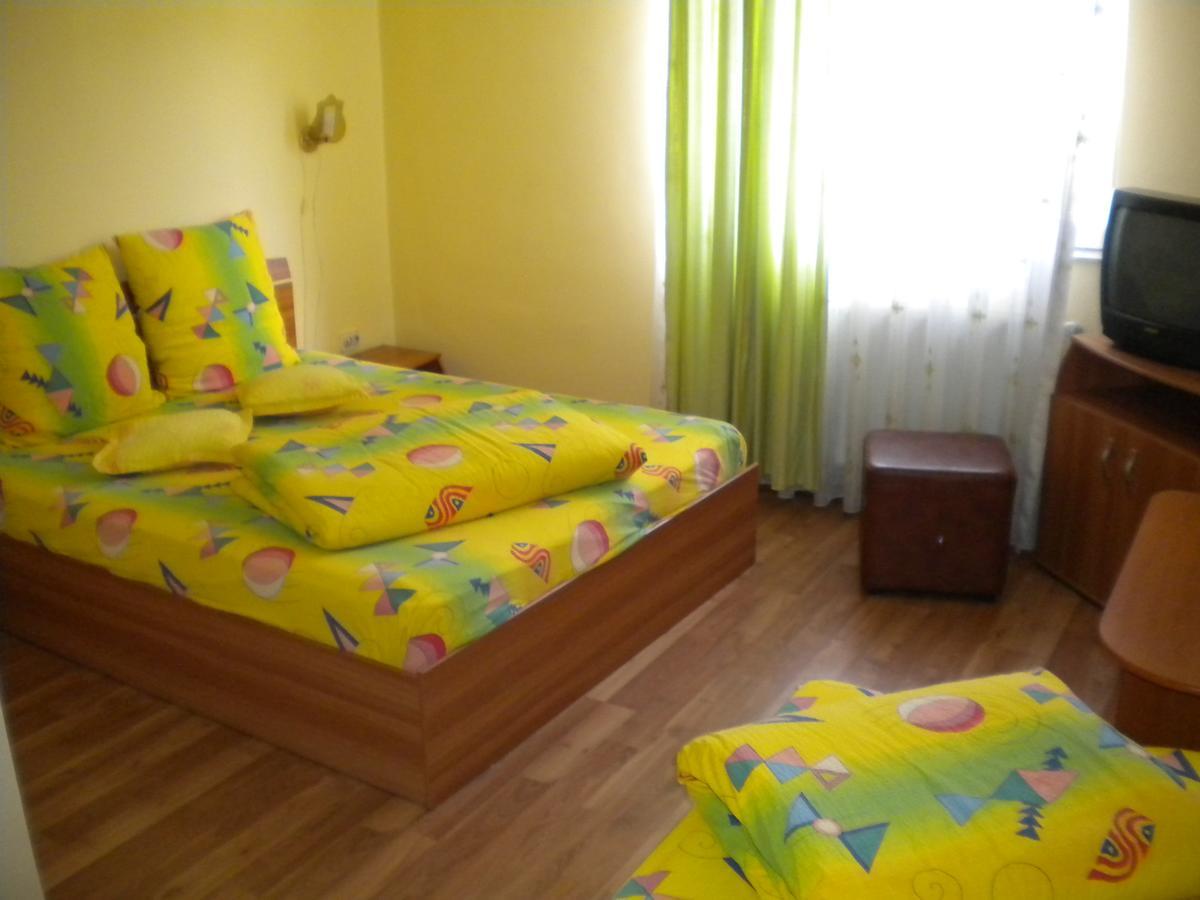 Motel Dalia Gilau Bagian luar foto