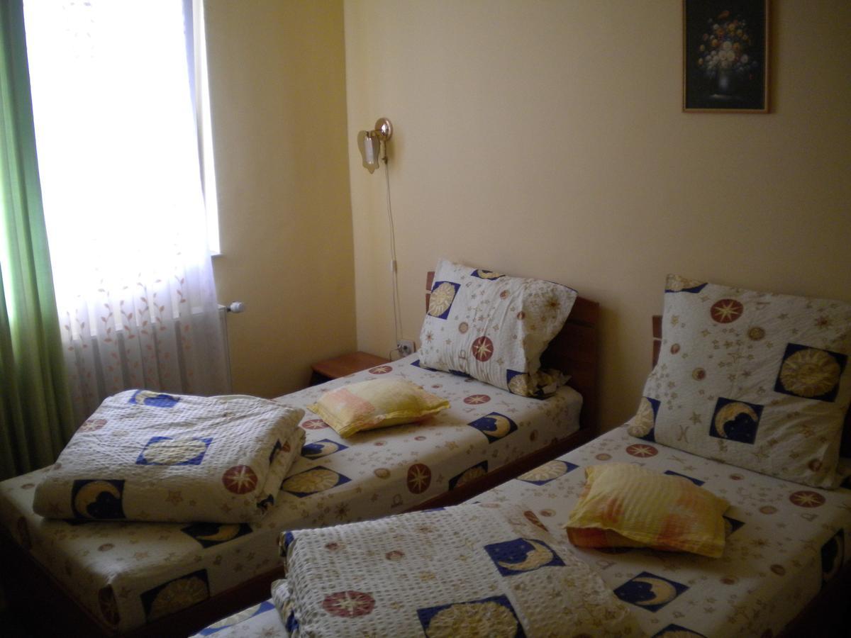 Motel Dalia Gilau Bagian luar foto