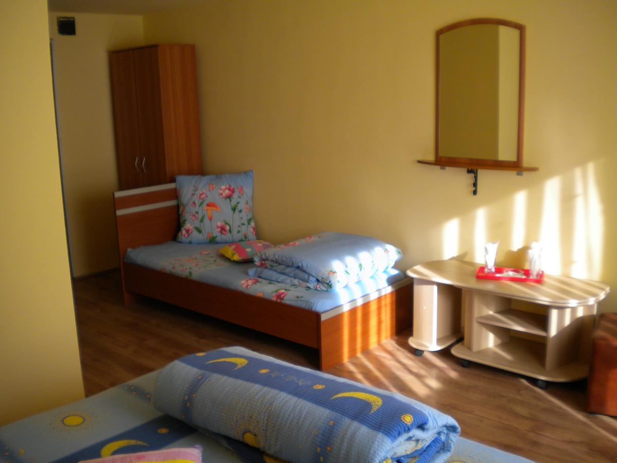 Motel Dalia Gilau Bagian luar foto