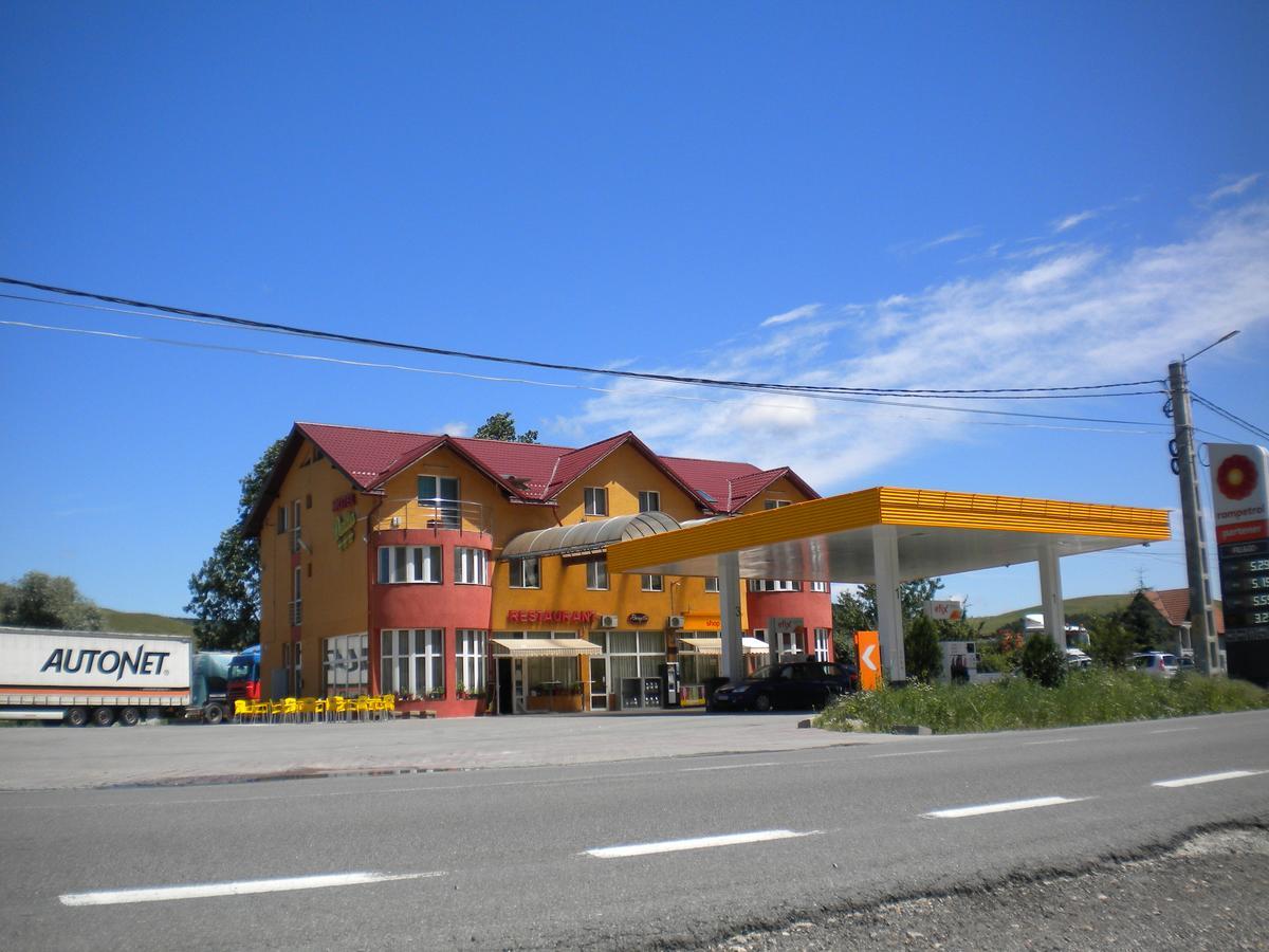 Motel Dalia Gilau Bagian luar foto